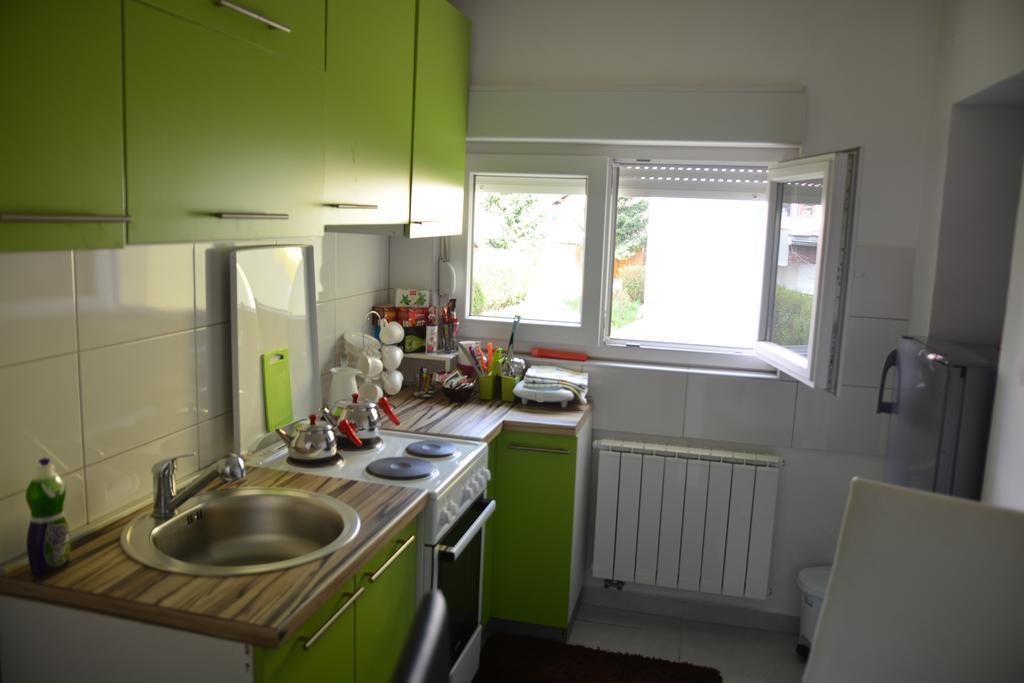 Apartment Mirela Сараево Экстерьер фото